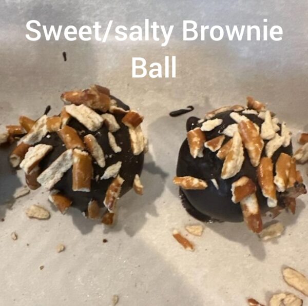SWEET/SALTY BROWNIE BALL